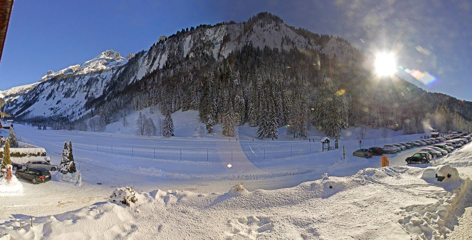 Webcam Le Grand-Bornand - Auberge Nordique Lormay - 1200 m